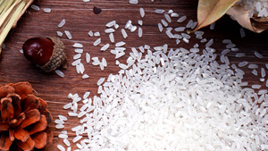 五常大米&ldquo;假貨橫行&rdquo;？教你3招辨真?zhèn)危?>
                </div>
                <div   id=